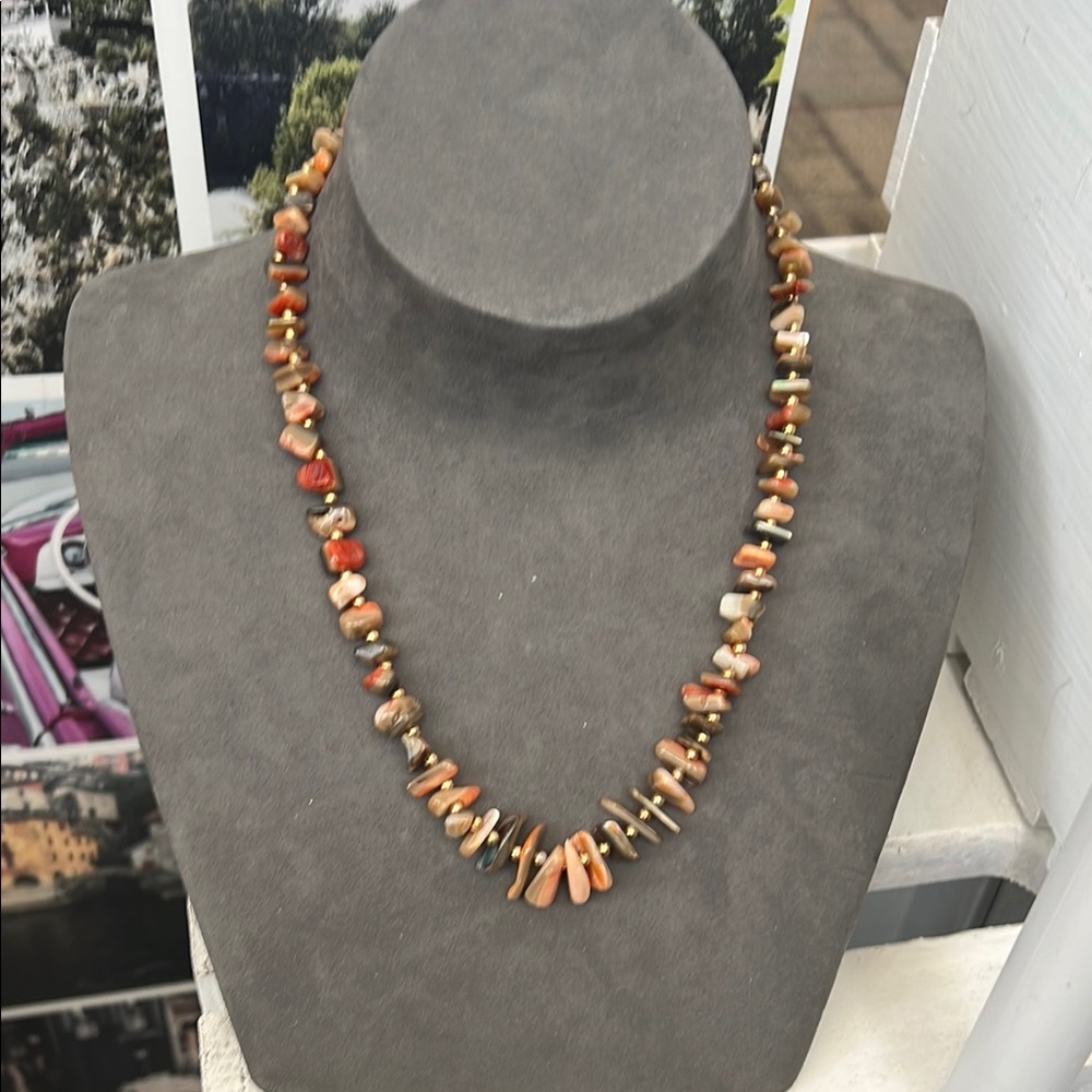 Perfect VINTAGE 1990 Retro Multi-Color Stone Necklace.